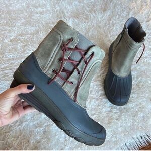 Sperry Saltwater Wedge Spray Snow/Rain Boots Sz 10 Leather Rubber Side zipper